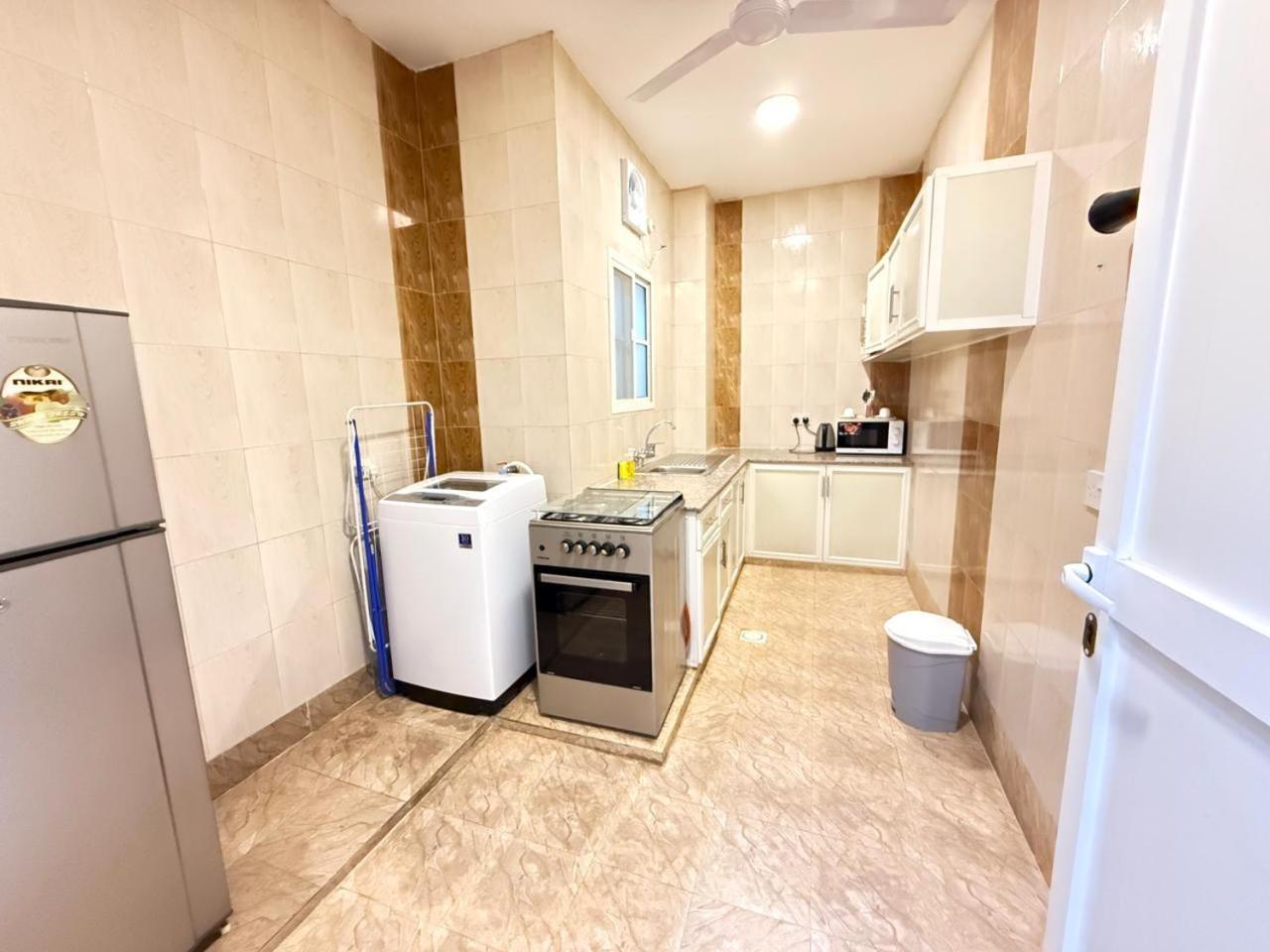 Gateway Salalah Apartments Bagian luar foto